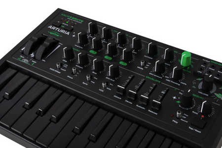 Syntezator analogowy – Arturia MicroBrute UFO