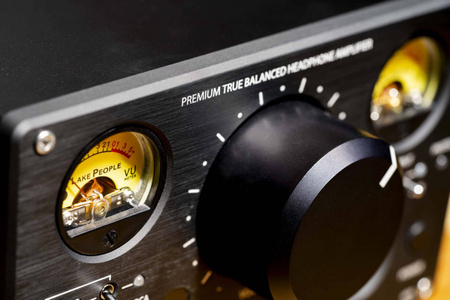 Violectric HPA V324 – wzmacniacz słuchawkowy