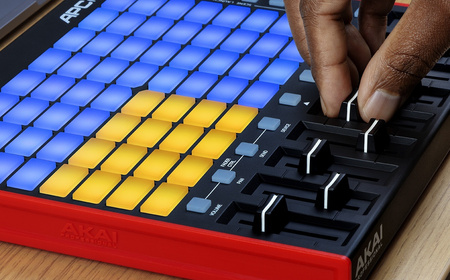 AKAI APC Mini mk2 – kontroler MIDI do Ableton Live