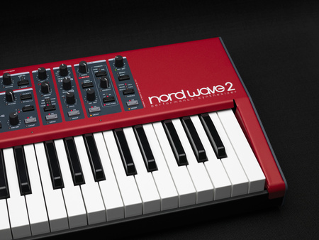 Syntezator cyfrowy polifoniczny – Nord Wave 2