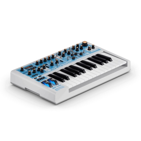 Novation Bass Station II Swifty Edition – analogowy syntezator