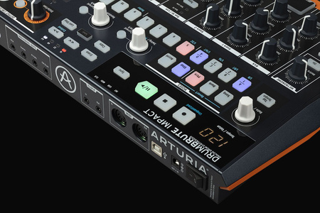 Automat perkusyjny – Arturia DrumBrute Impact