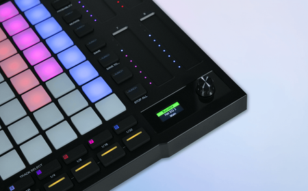 Klawiatura sterująca / kontroler MIDI – AKAI APC64