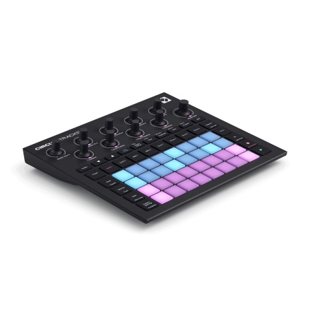 Novation Circuit Tracks – stacja robocza groovebox