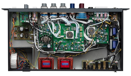 Warm Audio WA273-EQ – dwukanałowy przedwzmacniacz mikrofonowy z korektorem