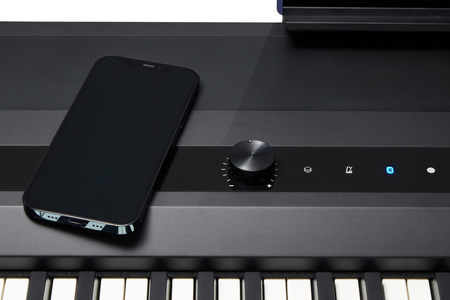 Kurzweil MPS M1 – pianino cyfrowe