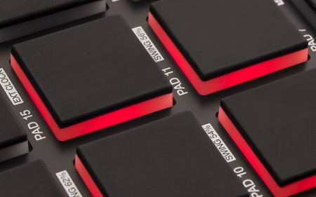 Kontroler USB/MIDI – AKAI MPD 218